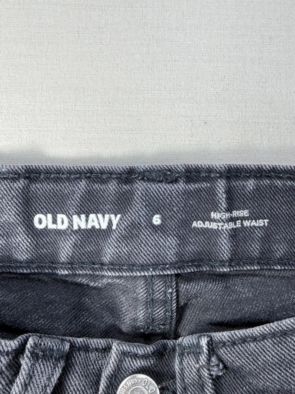✨ OLD NAVY Girls High-Rise Frayed Denim Shorty Shorts ✨